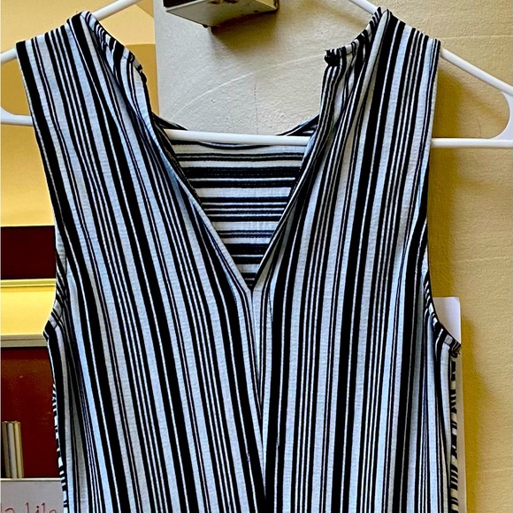 Bleuh ciel Jumpsuit medium, new without tag - Picture 1 of 3